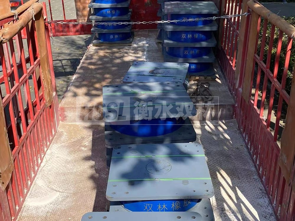 LNR1400天然橡胶隔震支座厂家
